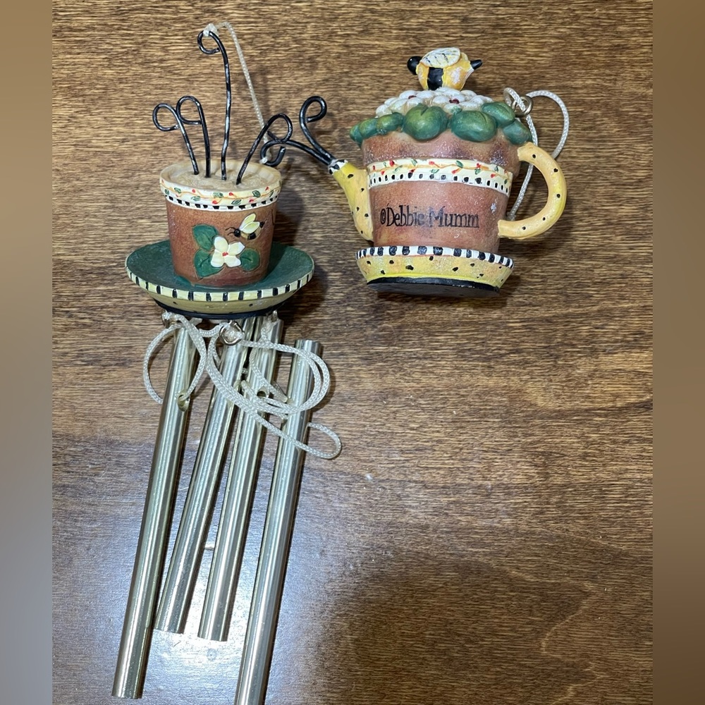 Debbie Mumm wind chime